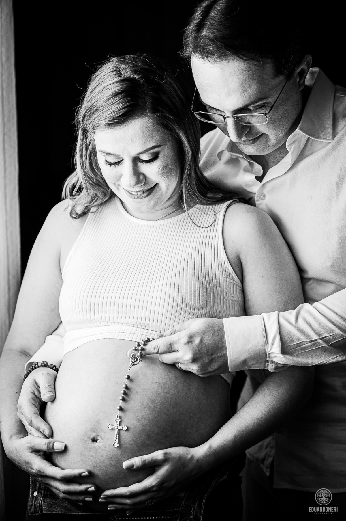 Ensaio de Gestante realizado em Bandeirantes no Paraná no Santuário São Miguel Arcanjo