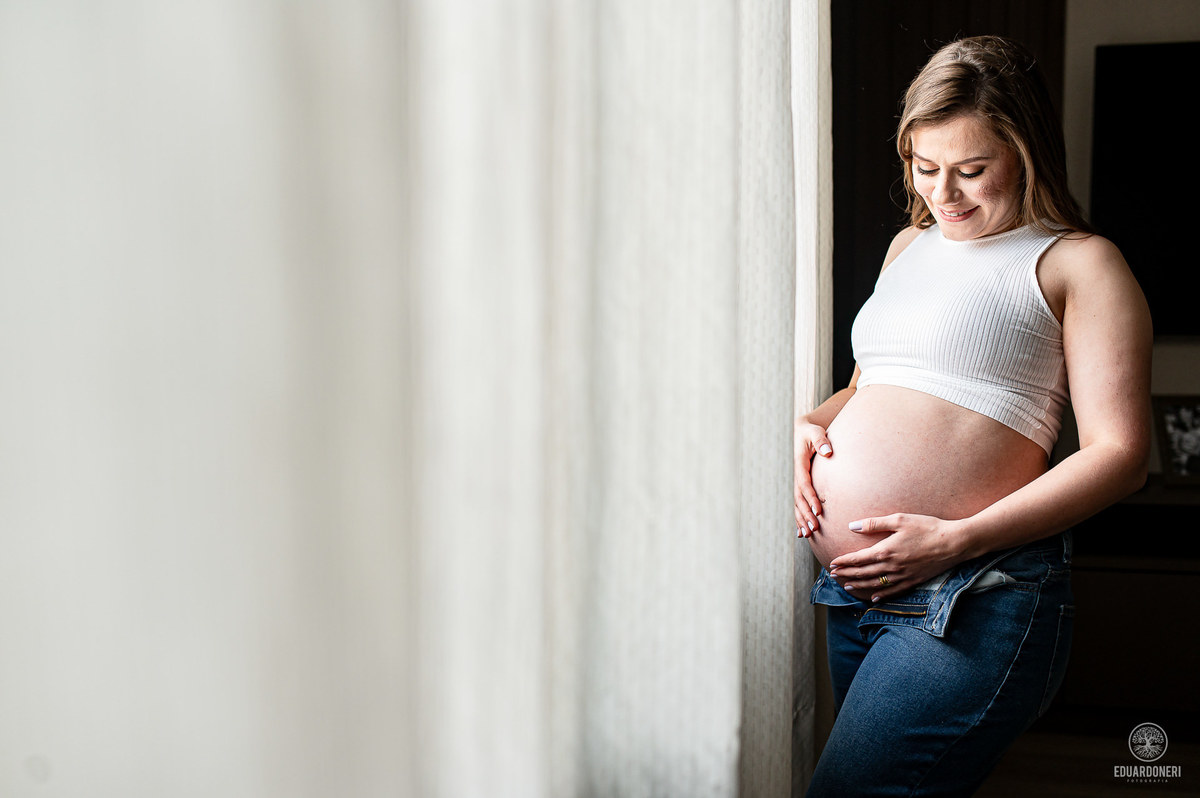 Ensaio de Gestante realizado em Bandeirantes no Paraná no Santuário São Miguel Arcanjo