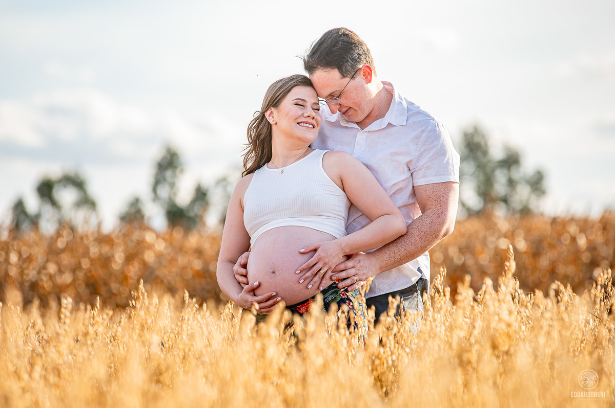 Ensaio de Gestante realizado em Bandeirantes no Paraná no Santuário São Miguel Arcanjo