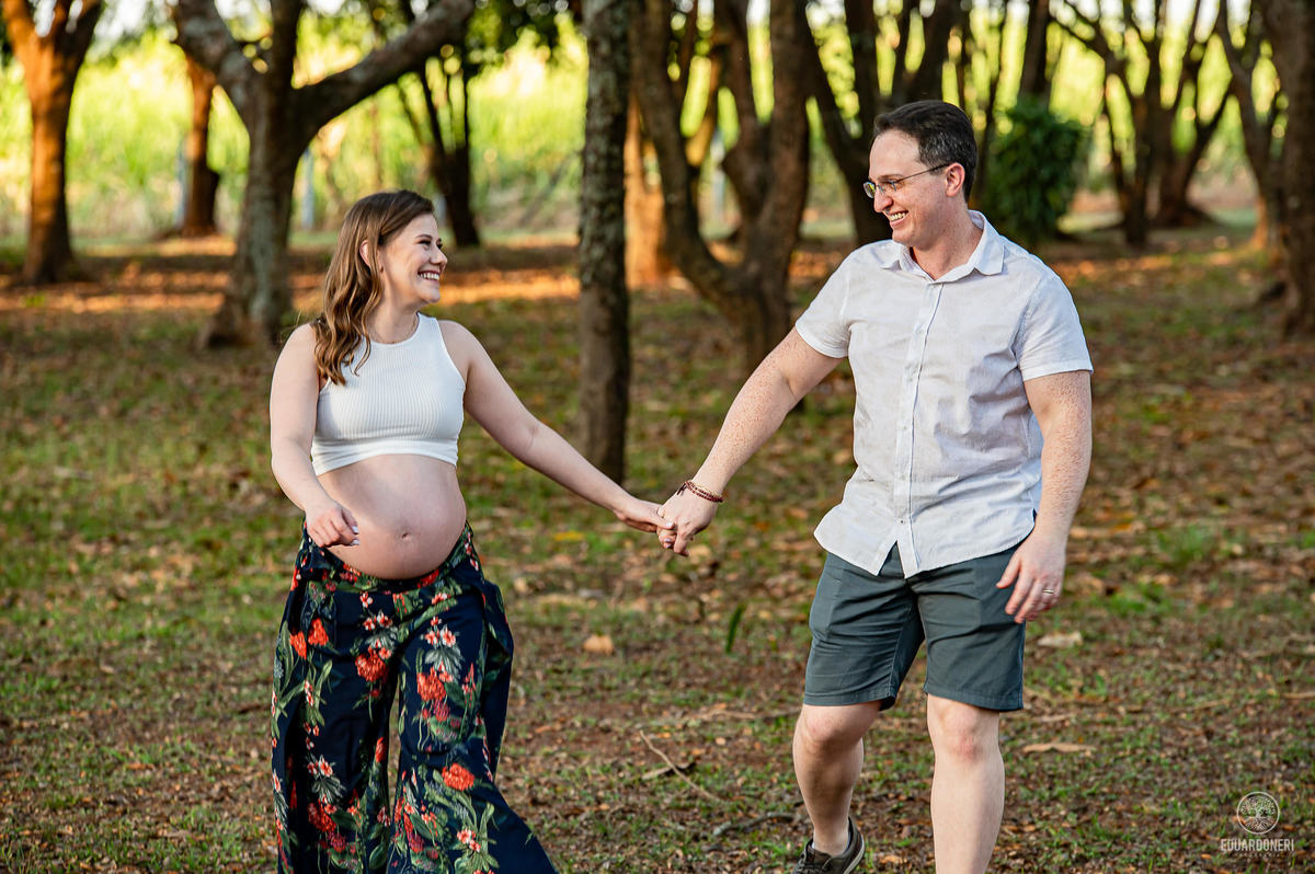 Ensaio de Gestante realizado em Bandeirantes no Paraná no Santuário São Miguel Arcanjo