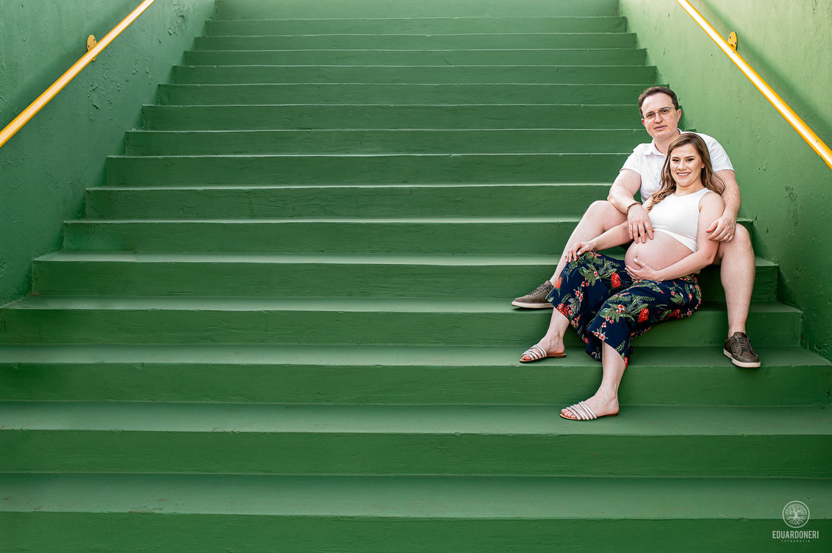 Ensaio de Gestante realizado em Bandeirantes no Paraná no Santuário São Miguel Arcanjo