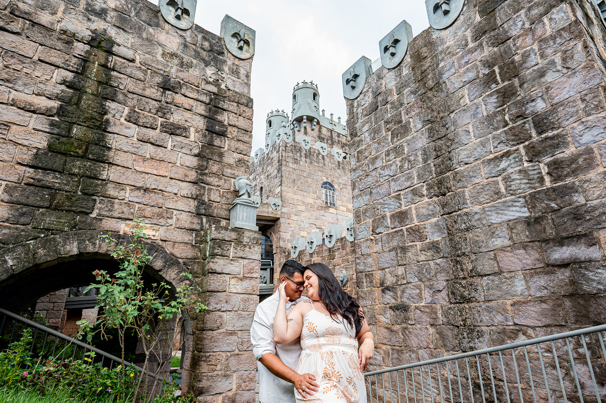 Vinícola Ladorni Bandeirantes
Ensaio Pre-Wedding Vinícola Ladorni
Amor e Vinho
Vinhedos do Paraná
Fotografia de Casal
Romance na Vinícola
Vinhos do Brasil
Amor Eterno
Fotografia de Amor
Casamento ao Ar Livre
Momentos de Cumplicidade
Ensaio Fotográfico Pré