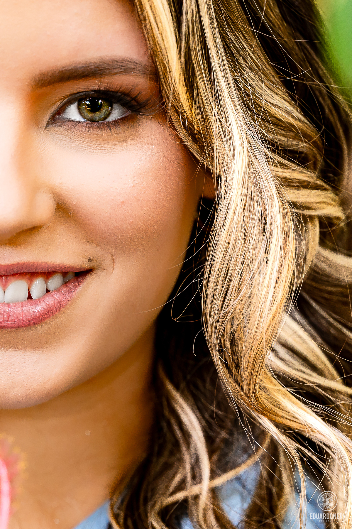 Ensaio fotográfico de 15 anos
Fotografia de debutante
Fotos para festa de 15 anos
Book fotográfico de debutante
Melhores poses para ensaio de 15 anos
Fotógrafo profissional para debutante
Ideias para ensaio fotográfico de 15 anos
Ensaio externo de 15 anos