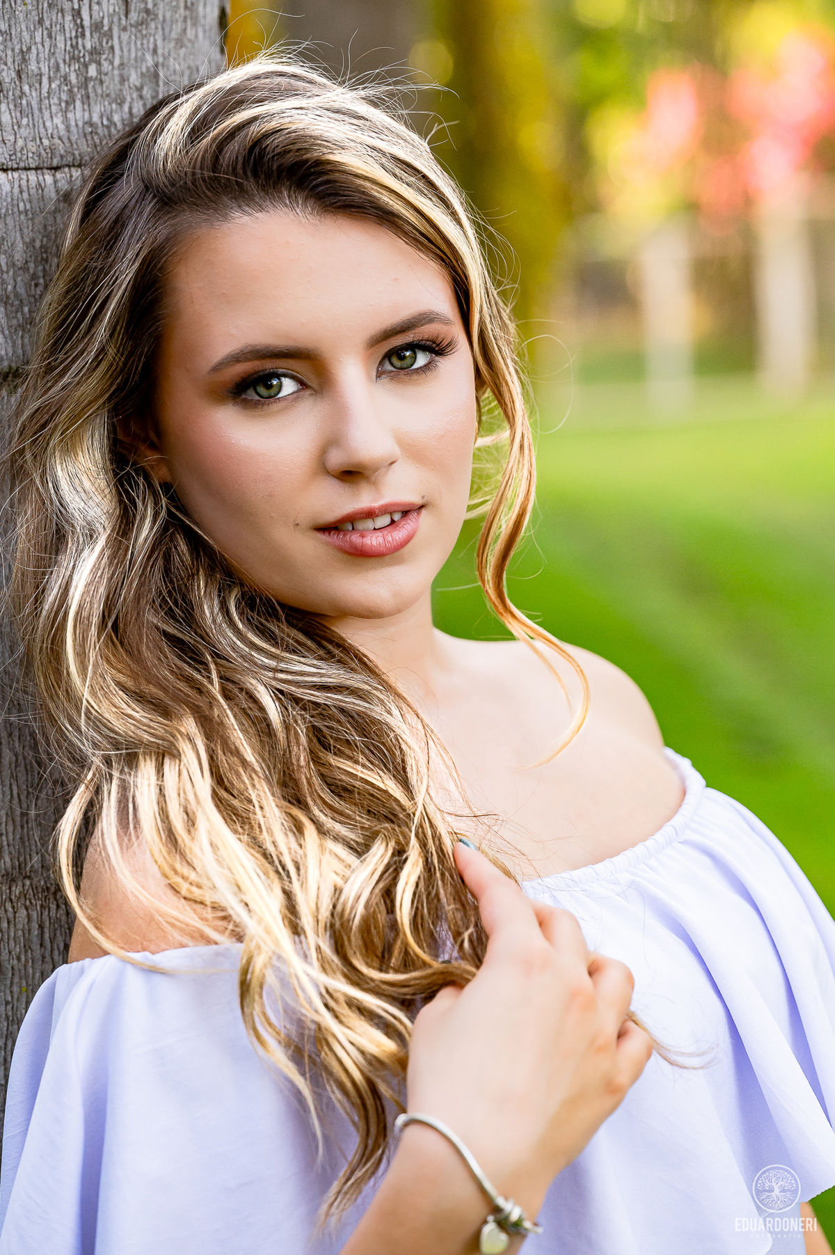 Ensaio fotográfico de 15 anos
Fotografia de debutante
Fotos para festa de 15 anos
Book fotográfico de debutante
Melhores poses para ensaio de 15 anos
Fotógrafo profissional para debutante
Ideias para ensaio fotográfico de 15 anos
Ensaio externo de 15 anos