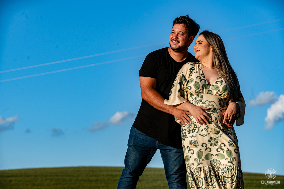 Junior e Rithielle - Fotografia de Pre Wedding realizado na região Rural em Bandeirantes, PR