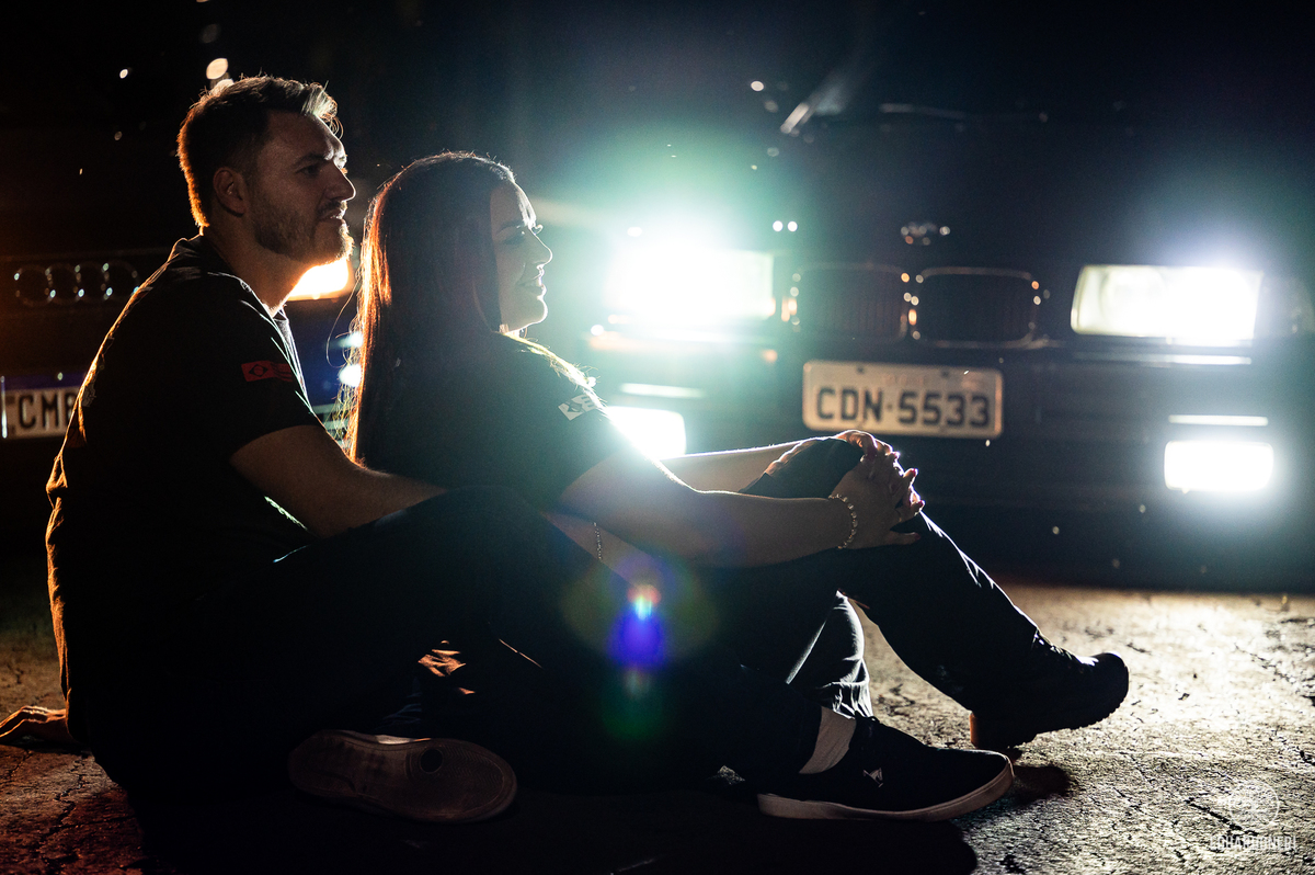 Leda e Edson - Pre Wedding realizado com carros antigos Audi e BMW no Porto Almeida em Itambaraca no Paraná