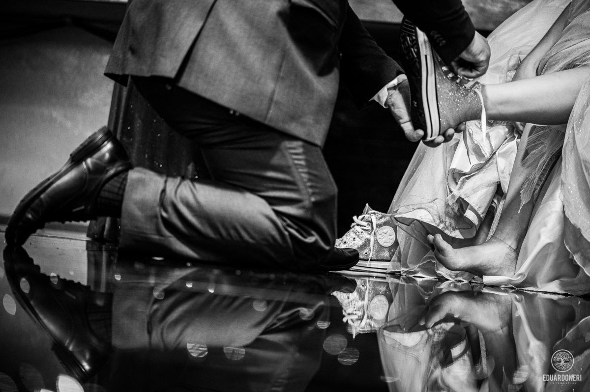 Fotografia de 15 anos da Yuri: uma bailarina cristã que celebra sua transição para a vida adulta. Capturamos momentos únicos de uma jovem talentosa na música e dança. Veja as fotos desse aniversário inesquecível em nosso site.