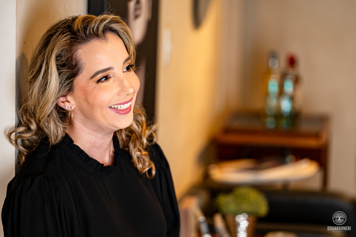 Arquiteta premiada, Carol Rodrigues, arquitetura inovadora, norte pioneiro do Paraná, ensaios fotográficos arquitetônicos, fotografia de arquitetura, profissional renomada, design de interiores, fotógrafo de arquitetura Paraná.