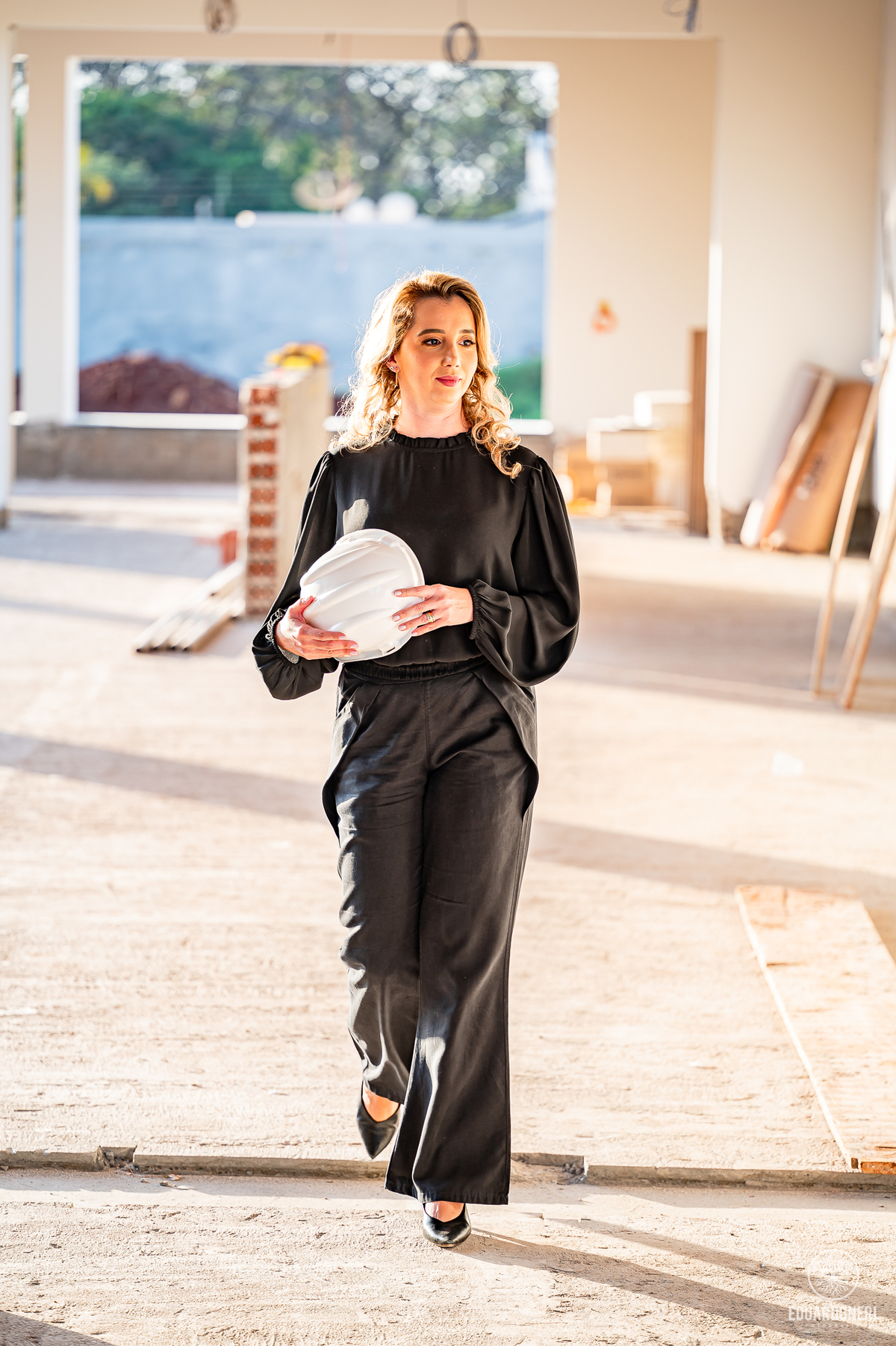 Arquiteta premiada, Carol Rodrigues, arquitetura inovadora, norte pioneiro do Paraná, ensaios fotográficos arquitetônicos, fotografia de arquitetura, profissional renomada, design de interiores, fotógrafo de arquitetura Paraná.