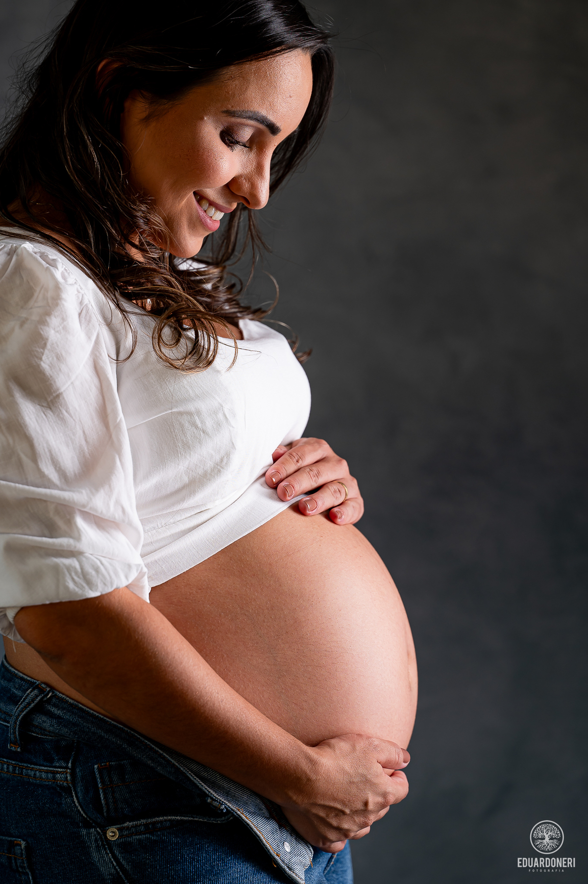 Ensaio gestante emocionante
Fotografia de gestante
Milagre na gravidez
Ensaio gestante com fé
História de superação na gravidez
Fotografia de maternidade
Ensaio fotográfico gravidez
Santa Teresinha intercessão
Bebê arco-íris
Ensaio gestante Paraná
