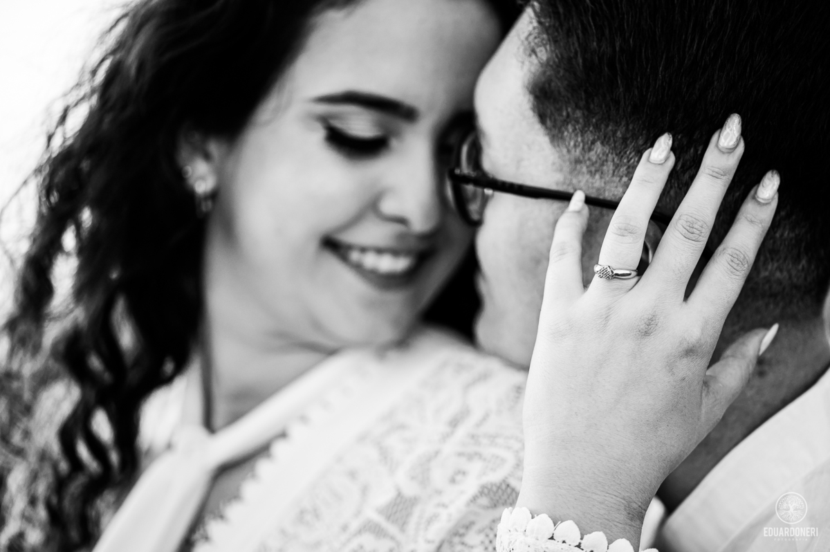 Ensaio pré-wedding
Pré-wedding na Pedra do Índio
Fotografia de casal
Ensaio romântico
Fotógrafo de casamento no Paraná
Ribeirão Claro fotografia
Palavras-chave secundárias:
Casal apaixonado
Ensaio ao pôr do sol
Fotografia no veleiro
Ensaio na marina
Amor 