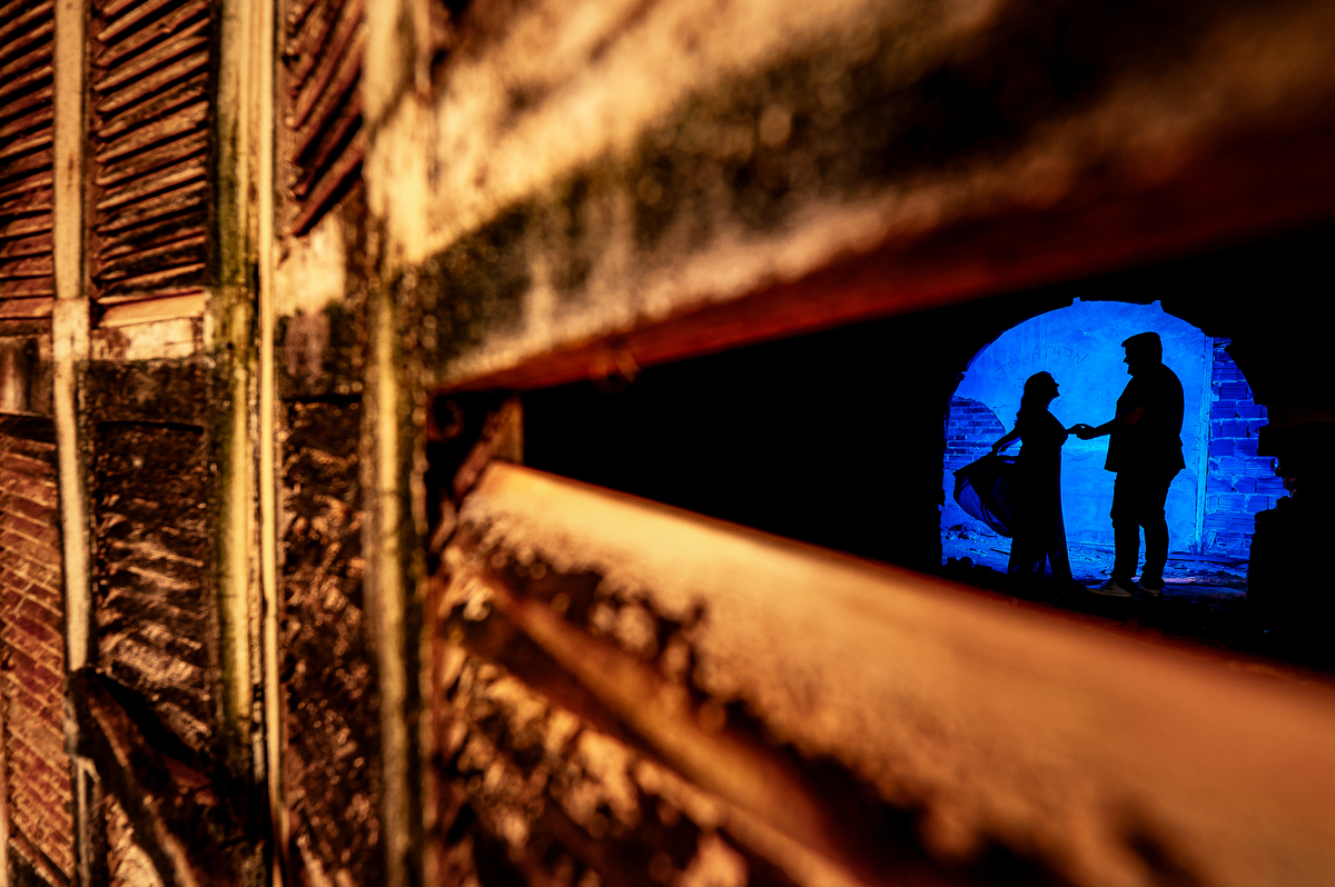 Ensaio pré-wedding
Fotografia de casal
Ensaio na Fazenda Yara
Hotel em ruínas Bandeirantes
Pré-wedding no Pub Poko Loko Bar
Fotógrafo de casamento em Bandeirantes Ensaio romântico
Fotografia de amor
Locais para ensaio pré-wedding no Paraná
Fotos de casal 