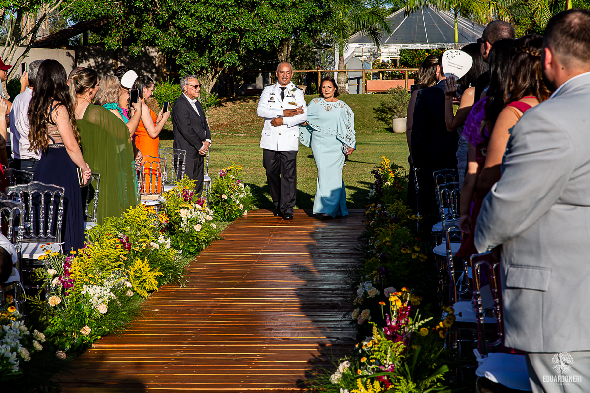 Fotografia de casamento em Londrina na Xacará ao ar livre