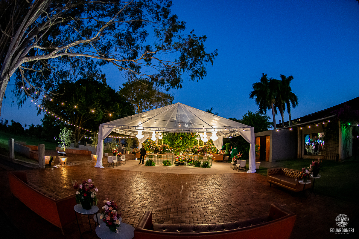 Fotografia de casamento em Londrina na Xacará ao ar livre