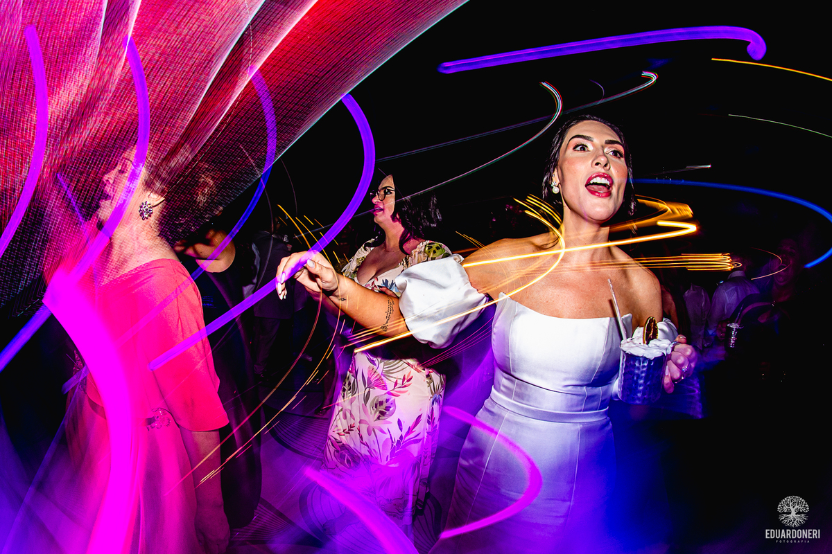 Fotografia de casamento em Londrina na Xacará ao ar livre