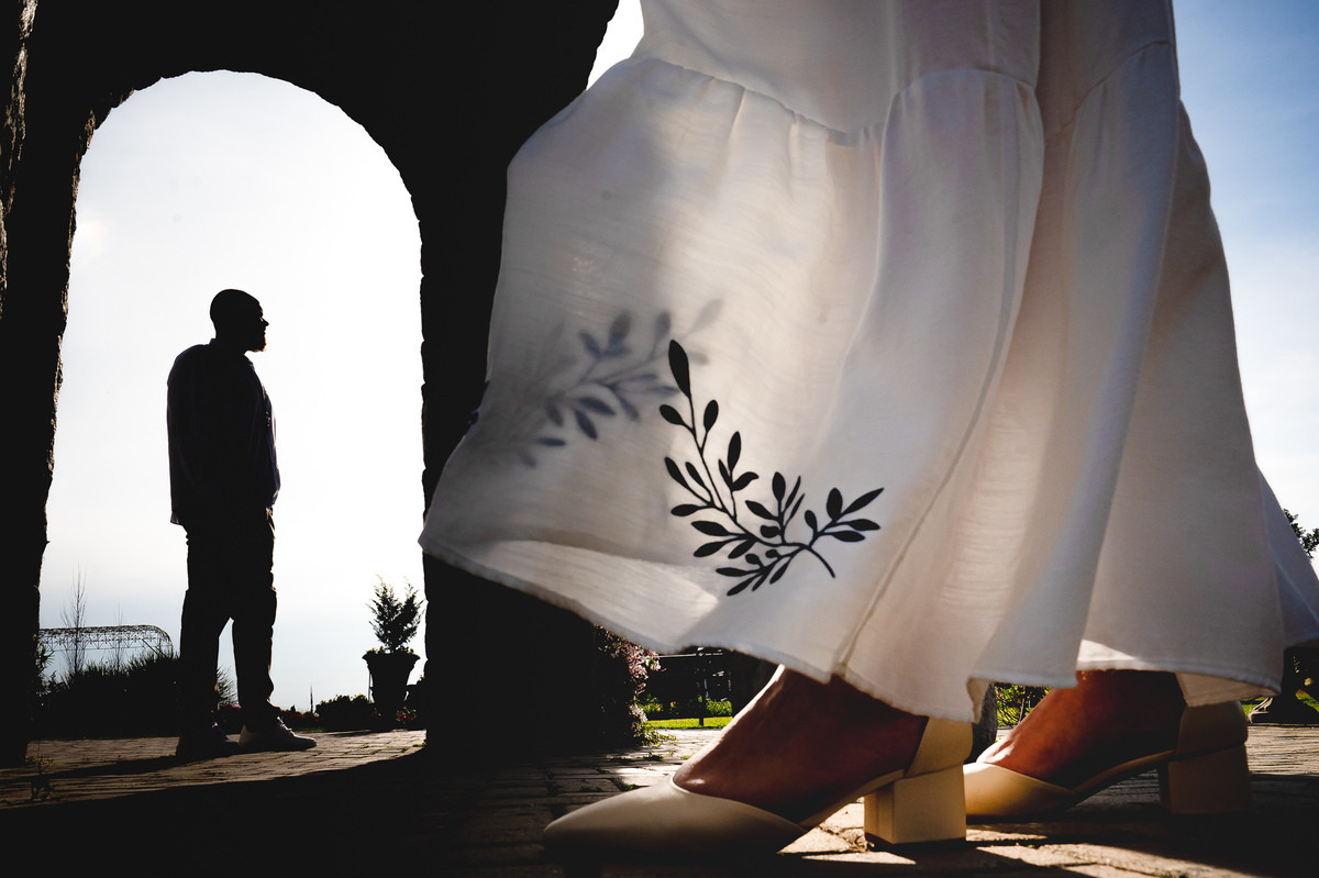 Ensaio pré-wedding de Jaqueline e Danyllo no Lavandário Het Dorp em Carambeí/PR. Um momento de amor, fé e alegria em meio às lavandas, celebrando um futuro casamento abençoado.