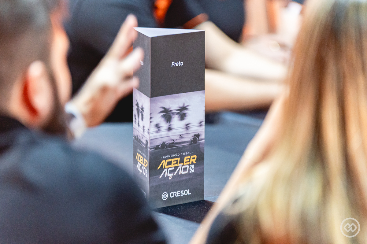 Colaboradores da Cresol participando da Convenção Aceleração 2026, momento de integração, alinhamento de objetivos e fortalecimento do cooperativismo.