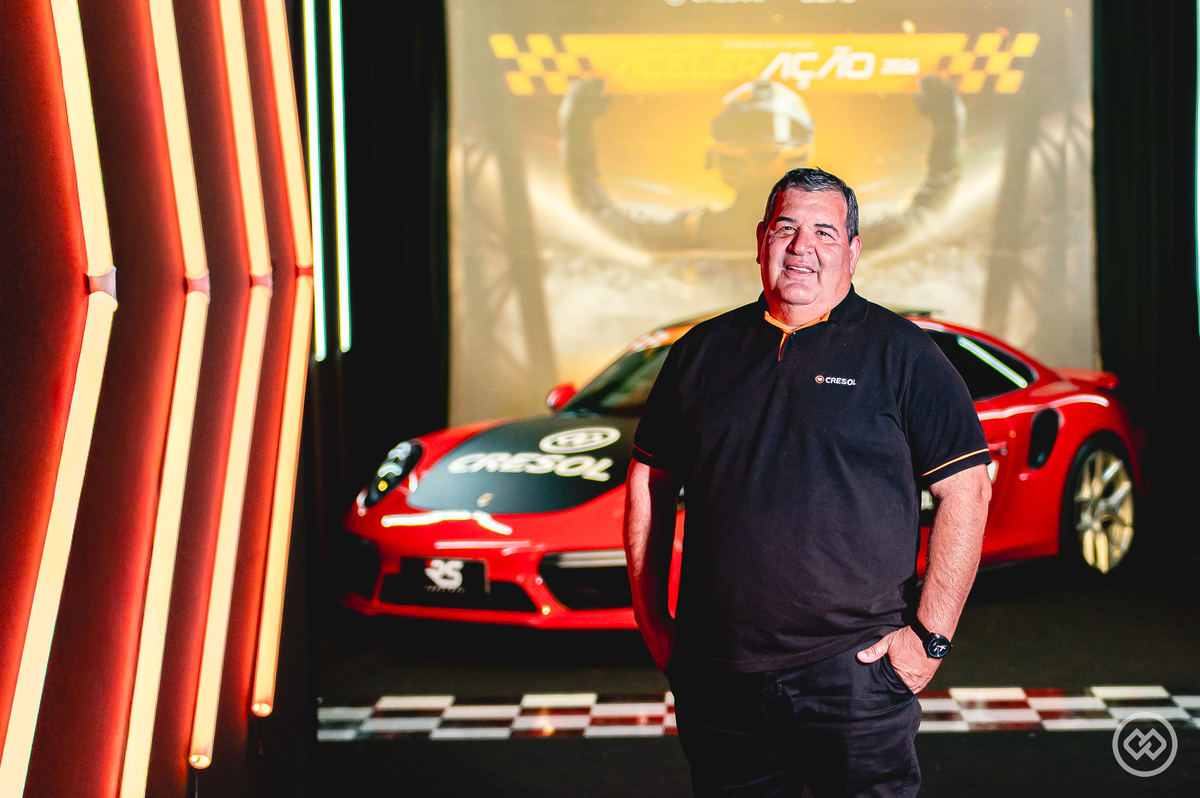 Colaboradores da Cresol participando da Convenção Aceleração 2026, momento de integração, alinhamento de objetivos e fortalecimento do cooperativismo.