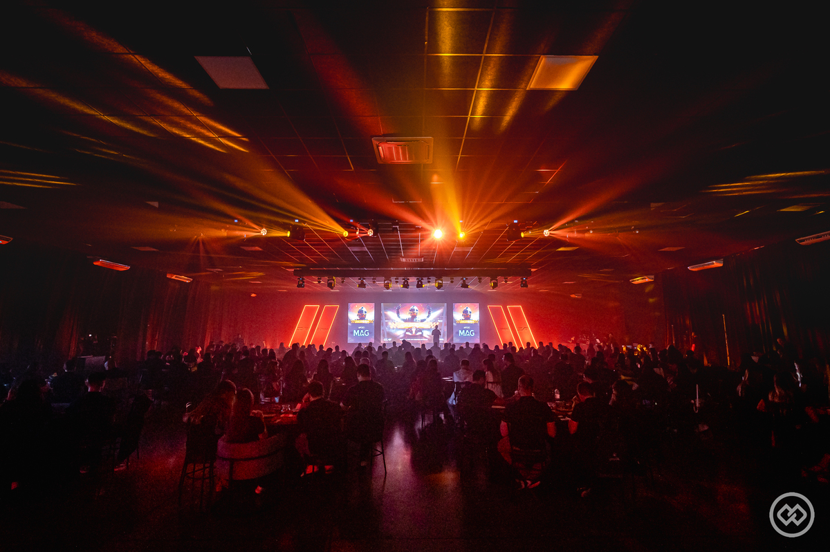 Colaboradores da Cresol participando da Convenção Aceleração 2026, momento de integração, alinhamento de objetivos e fortalecimento do cooperativismo.