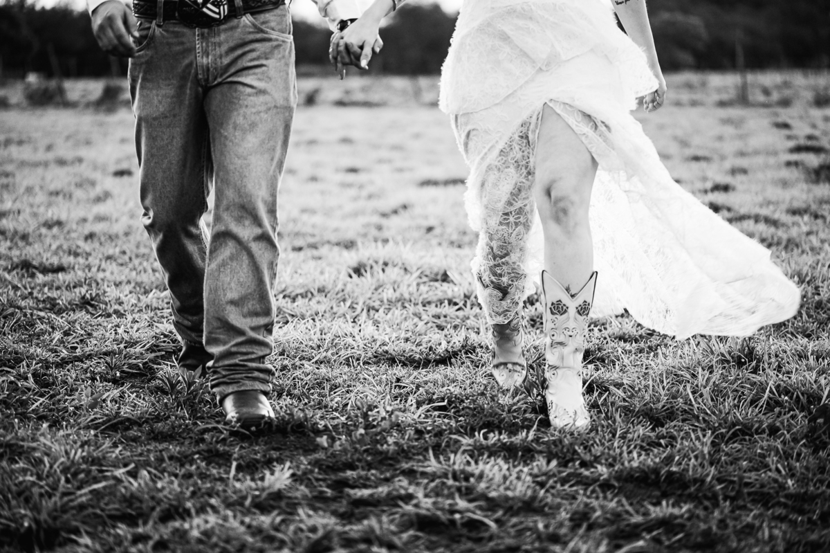 Ensaio pré-wedding com temática country e muito romantismo