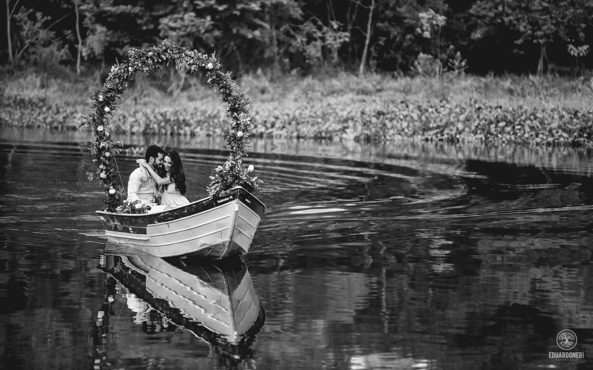 Save the date, Karen e Thiago, ensaio no rio Paranapanema na RepresaSave the date, Karen e Thiago, ensaio no rio Paranapanema na Represa