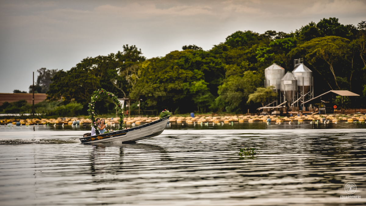 Save the date, Karen e Thiago, ensaio no rio Paranapanema na Represa