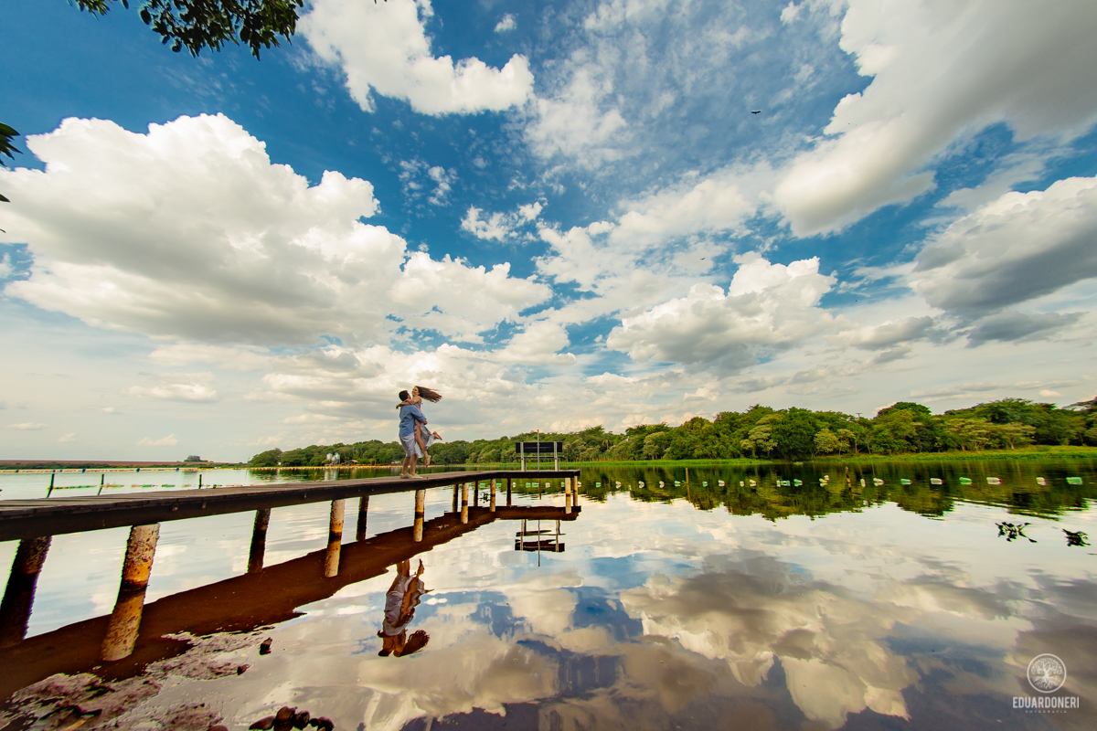Save the date, Karen e Thiago, ensaio no rio Paranapanema na Represa