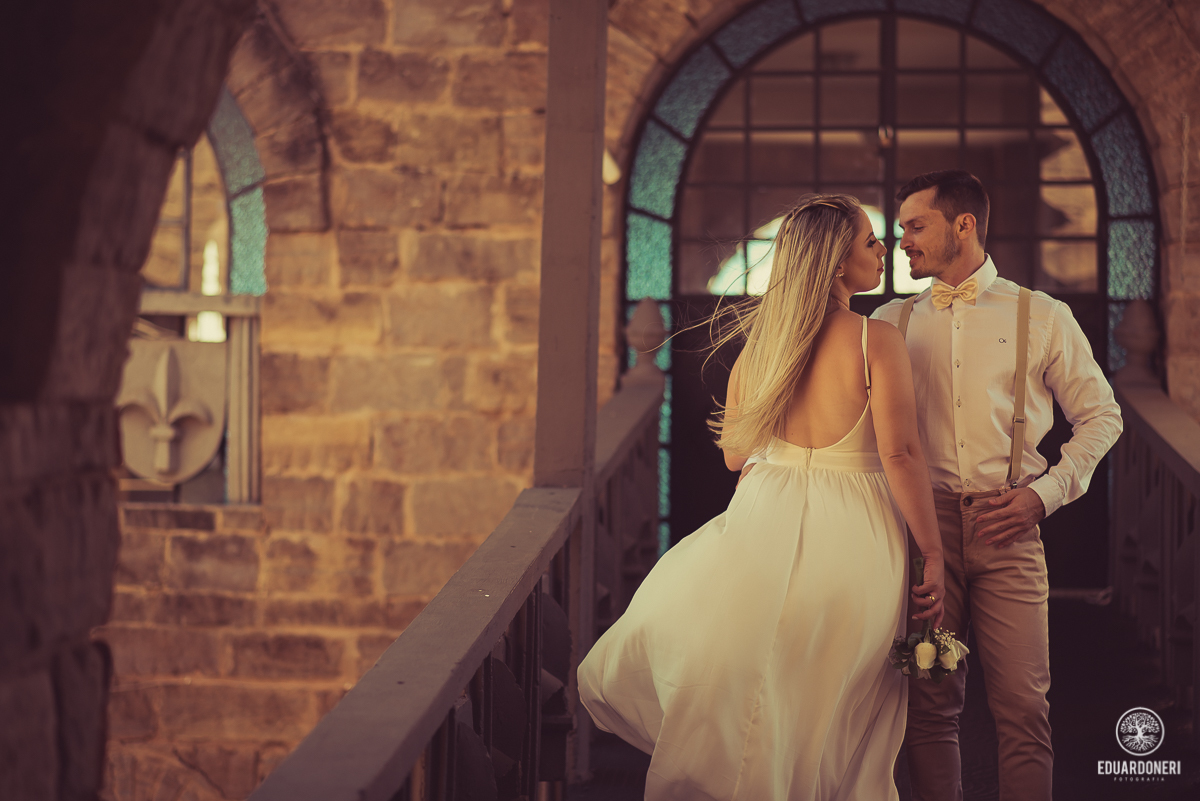 Pre Wedding na Vinícola LaDorni em Bandeirantes-PR Pre Casamento no Castelo, Fotografia de Casamento no Paraná