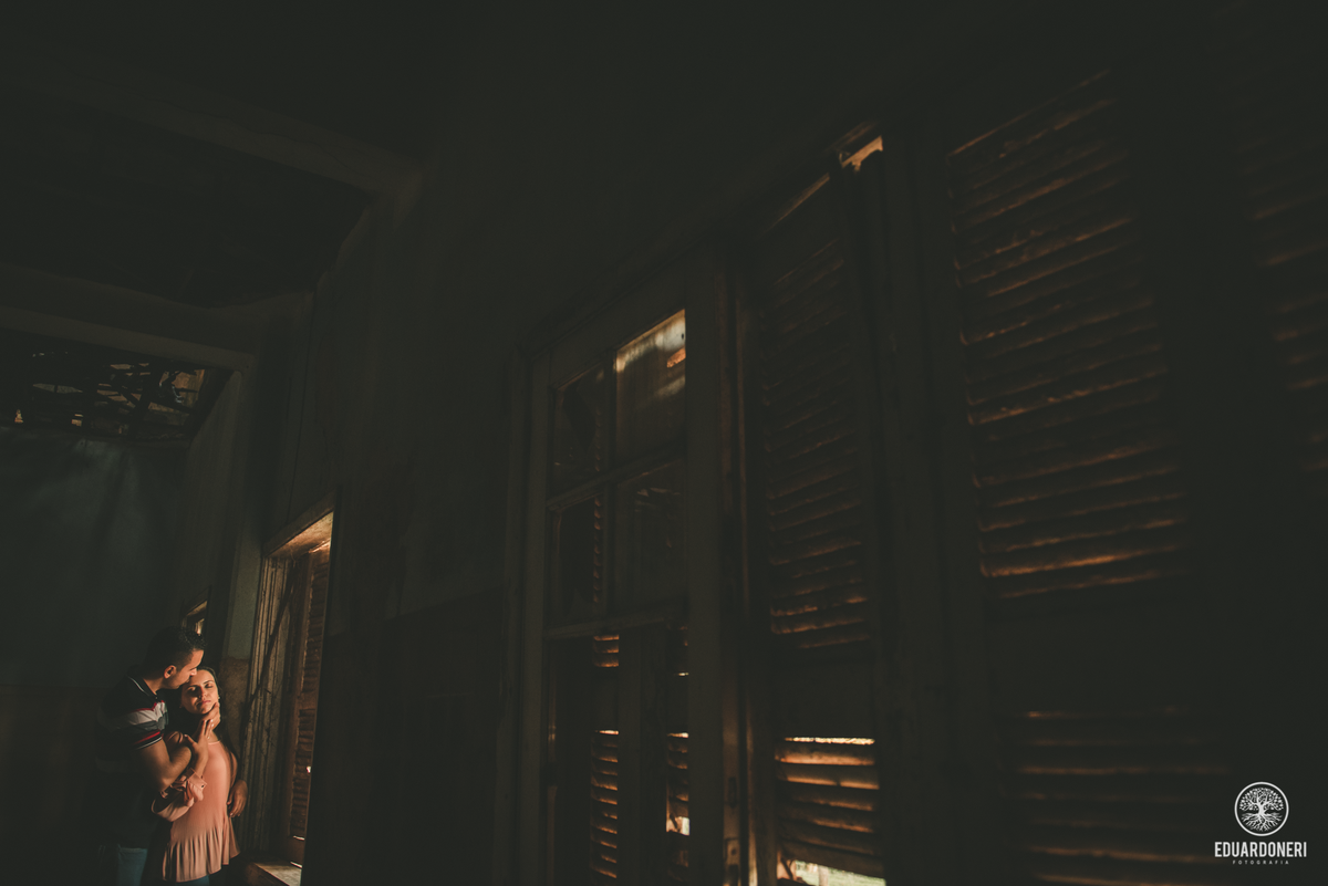 Ensaio pre casamento pre wedding em Bandeirantes, na Fazenda Hotel Yara, Ensaio em Ruínas, Ensaio Externo, Eduardo Neri