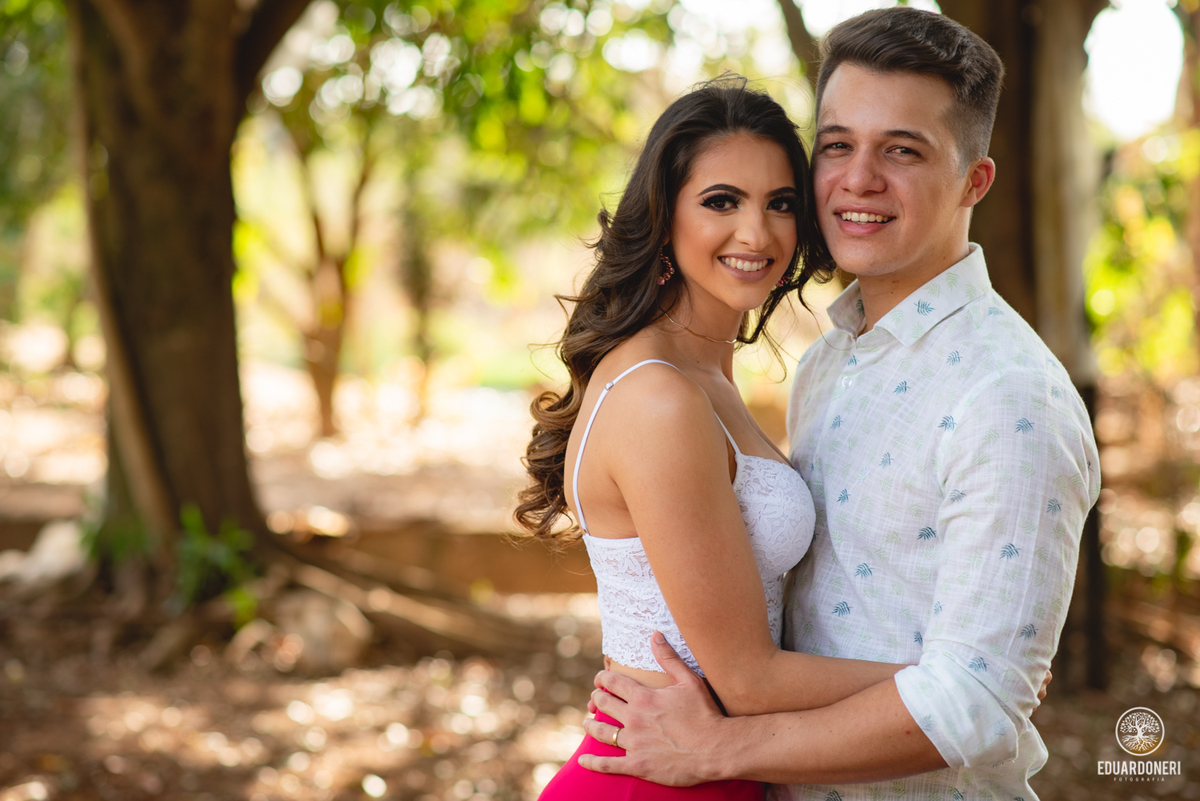 Ensaio externo pre wedding em Bandeirantes no encontro das águas, ensaio carla e almiro neto, casamento, pre wedding e-session