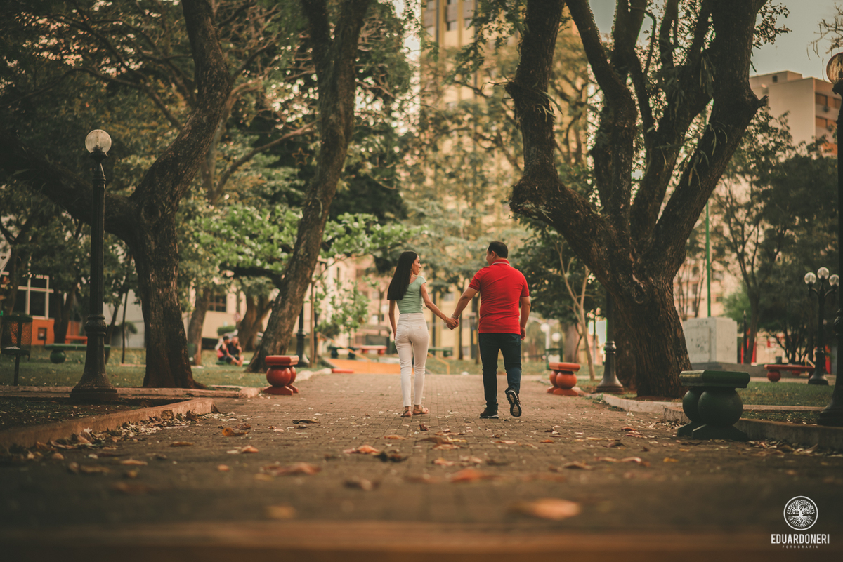 casamento em londrina no calçadão no paraná com muito amor e principalmente felicidade