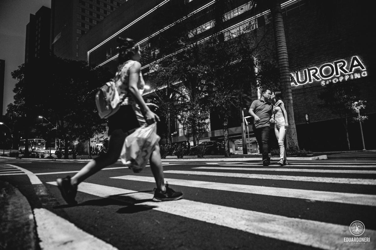 casamento em londrina no calçadão no paraná com muito amor e principalmente felicidade