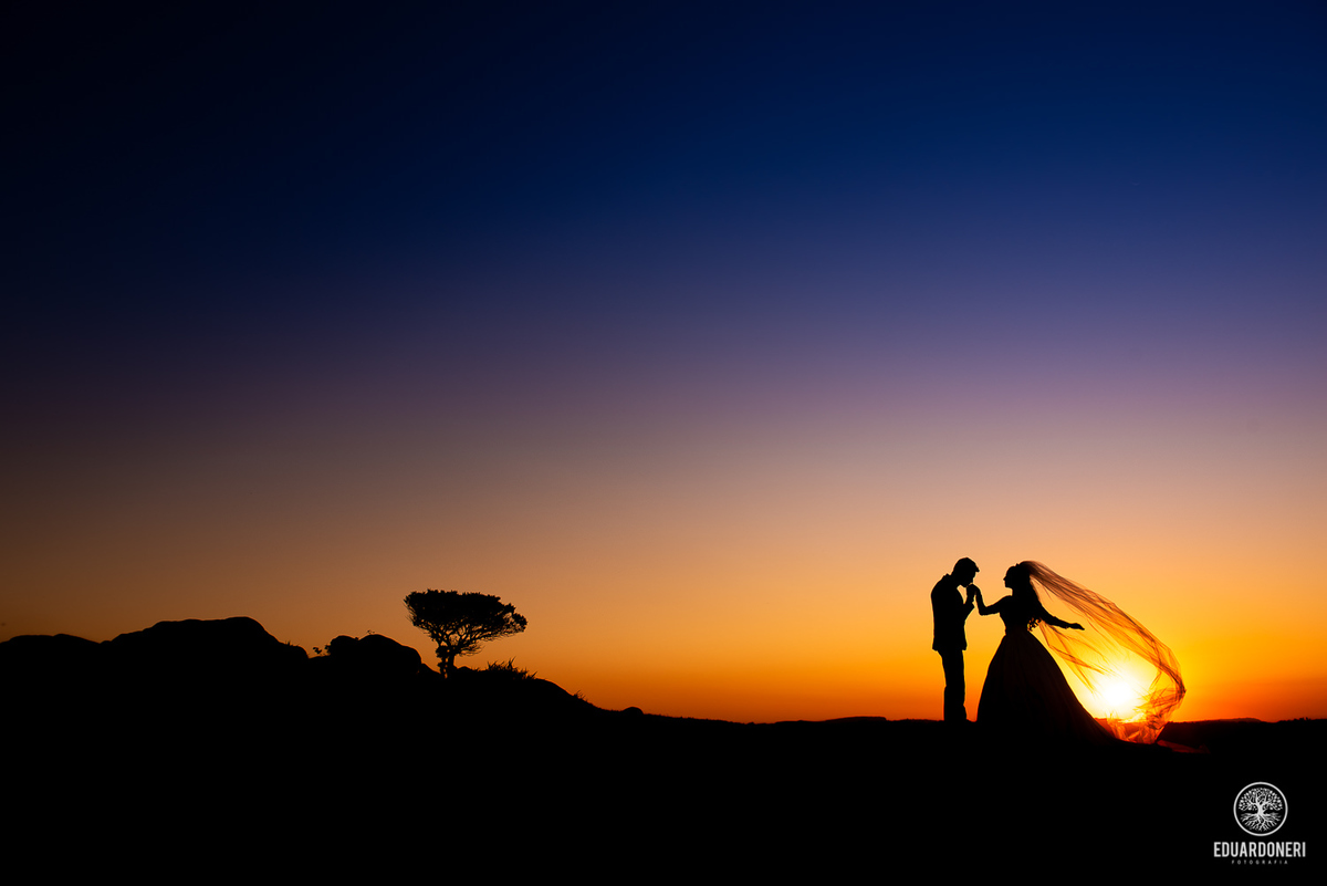 Ensaio Trash the Dress, Pre Weeding no Morro do Gavião em Ribeirão Claro no Paraná