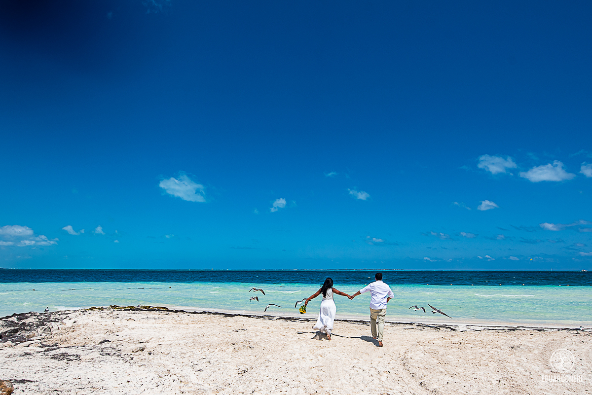 Ensaio pre wedding em Cancun, Cenote Azul, Ensaio em Cancun, pre wedding, destination wedding in cancun, ensaio fora do brasil, Ensaio no Cenote, fotografia de casamento, Eduardo Neri, pre wedding no exterior, ensaio na praia