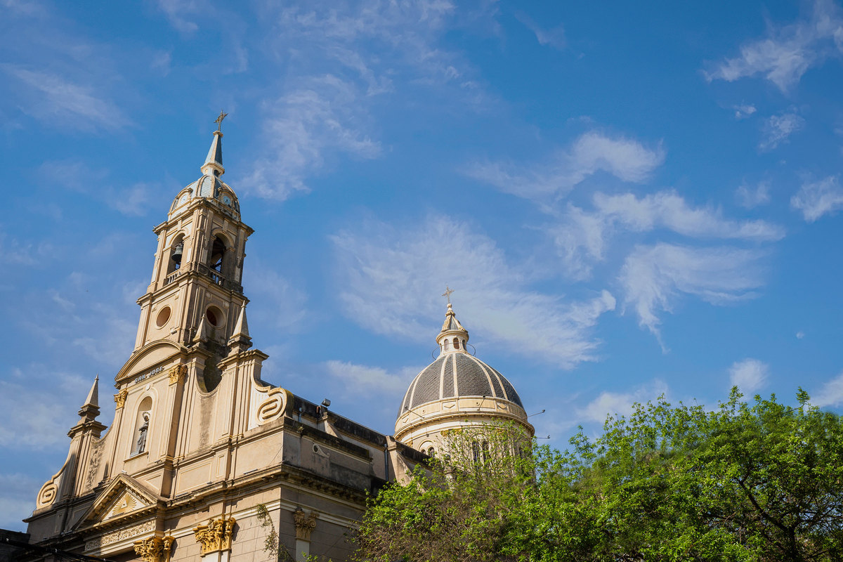 Iglesia calle maipu y cochabamba Rosario Fotografía arquitectura y fotografía de inmobiliaria de Daniel Cuart y DNX Fotografia DNX Estudio