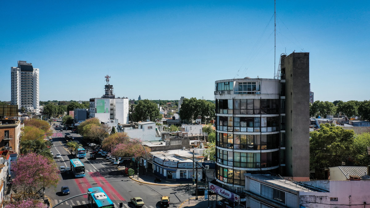 edificio circular silíndrico de rosario avenida alberdi 