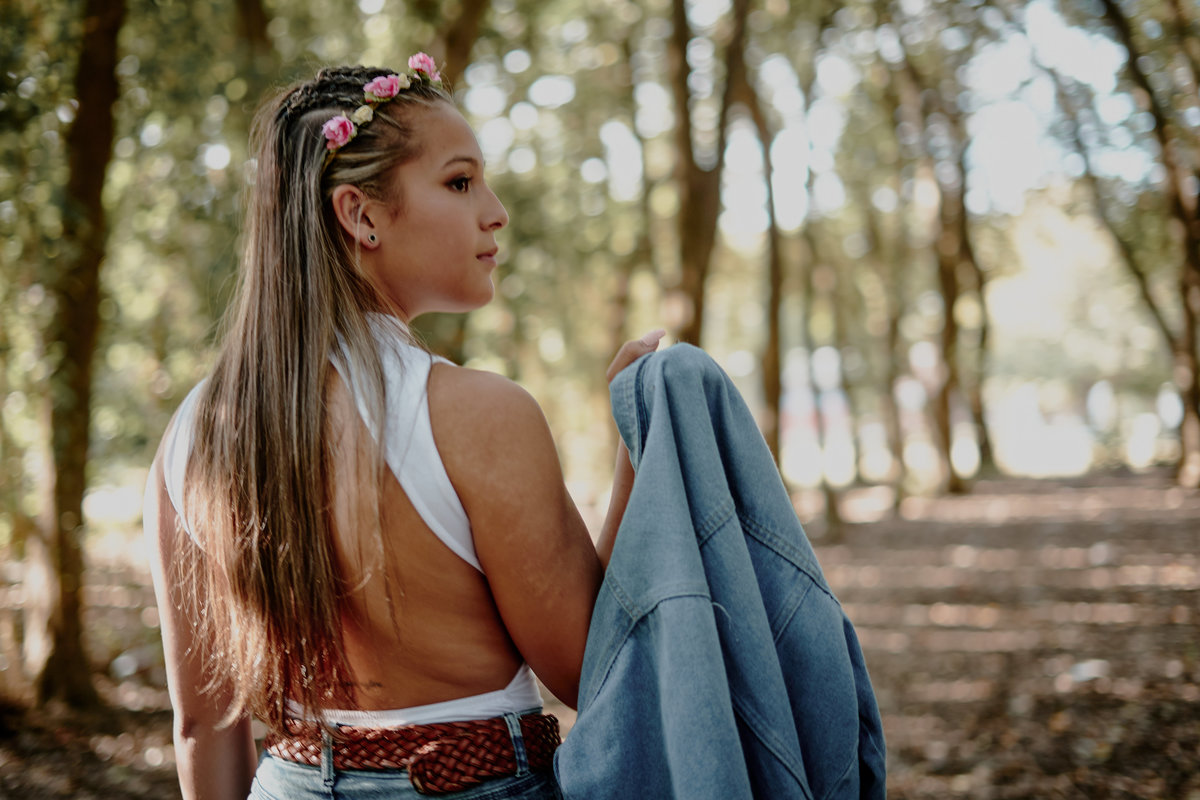 fotografia de 15 hamaca campestre  fotografo daniel cuart dnxfotografia fotografo de 15 con globos de 15 en fabrica abandonada