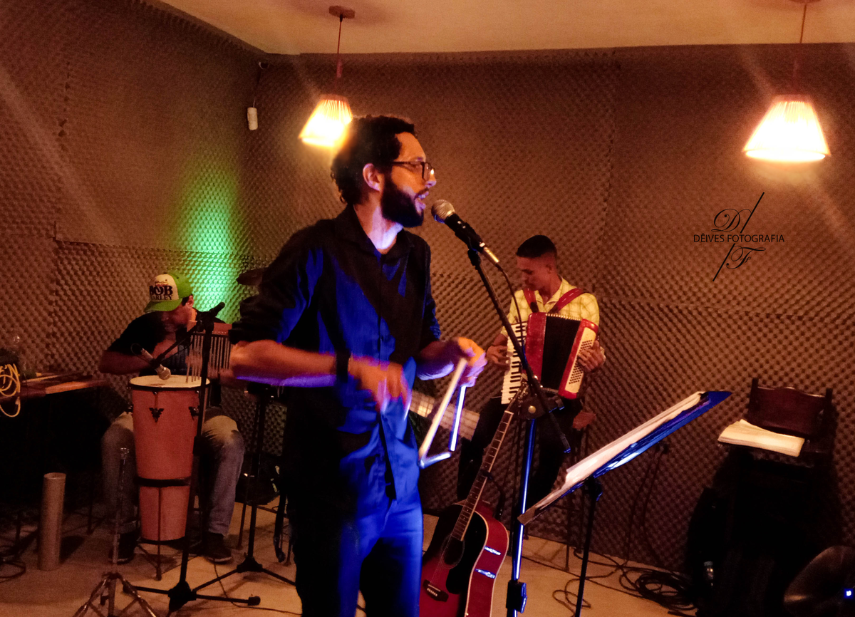 Cobertura de apresentação musical