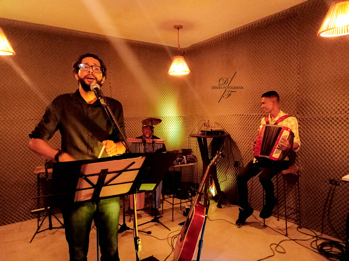 Cobertura de apresentação musical