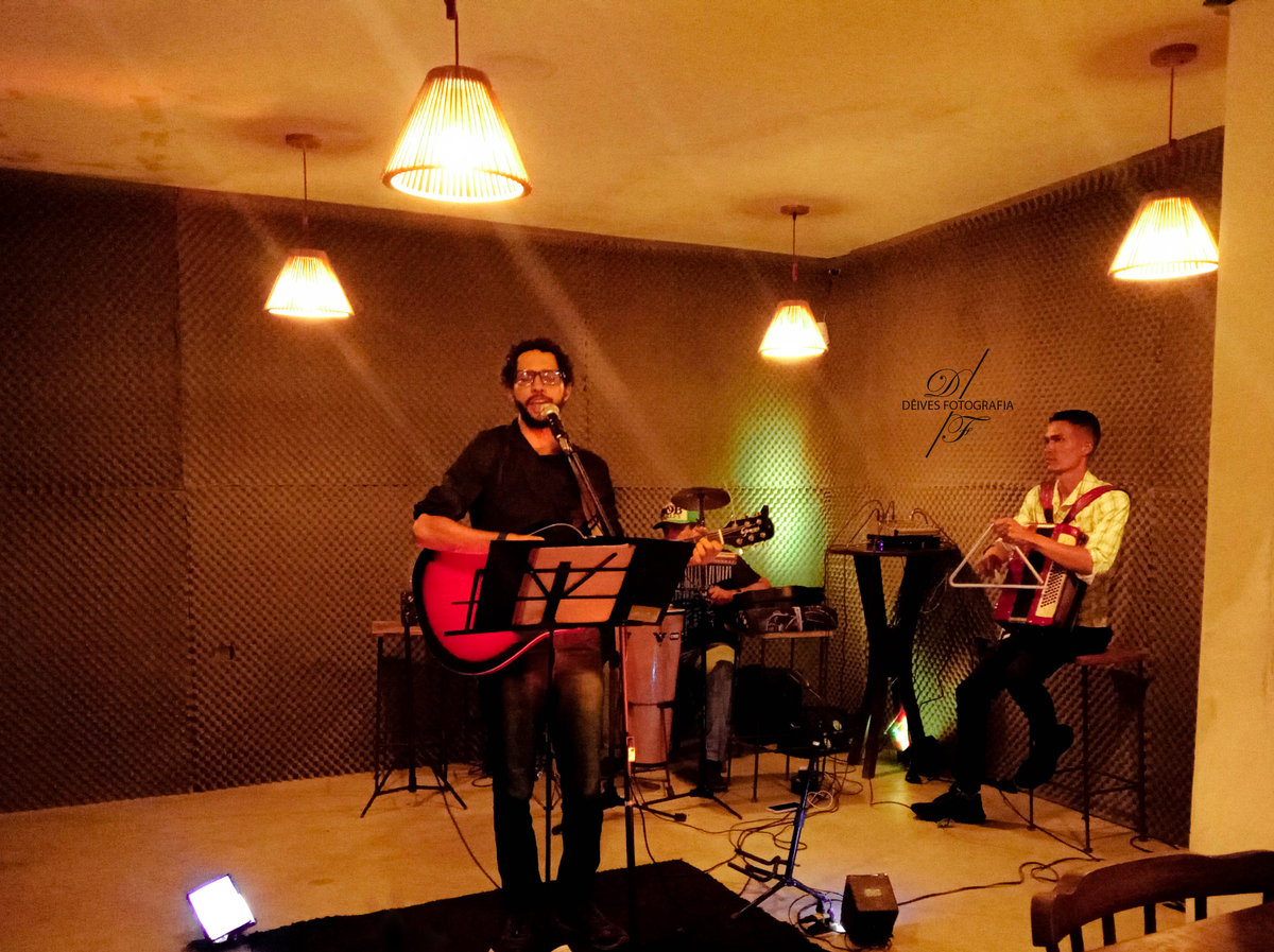 Cobertura de apresentação musical