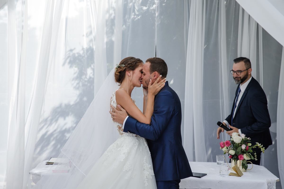 Casamento Quinta Marques da Serra Alenquer Portugal Noiva Cabelo penteado Ines Salsinha maquilhagem rita amorim vestido pronovias noivos cerimonia