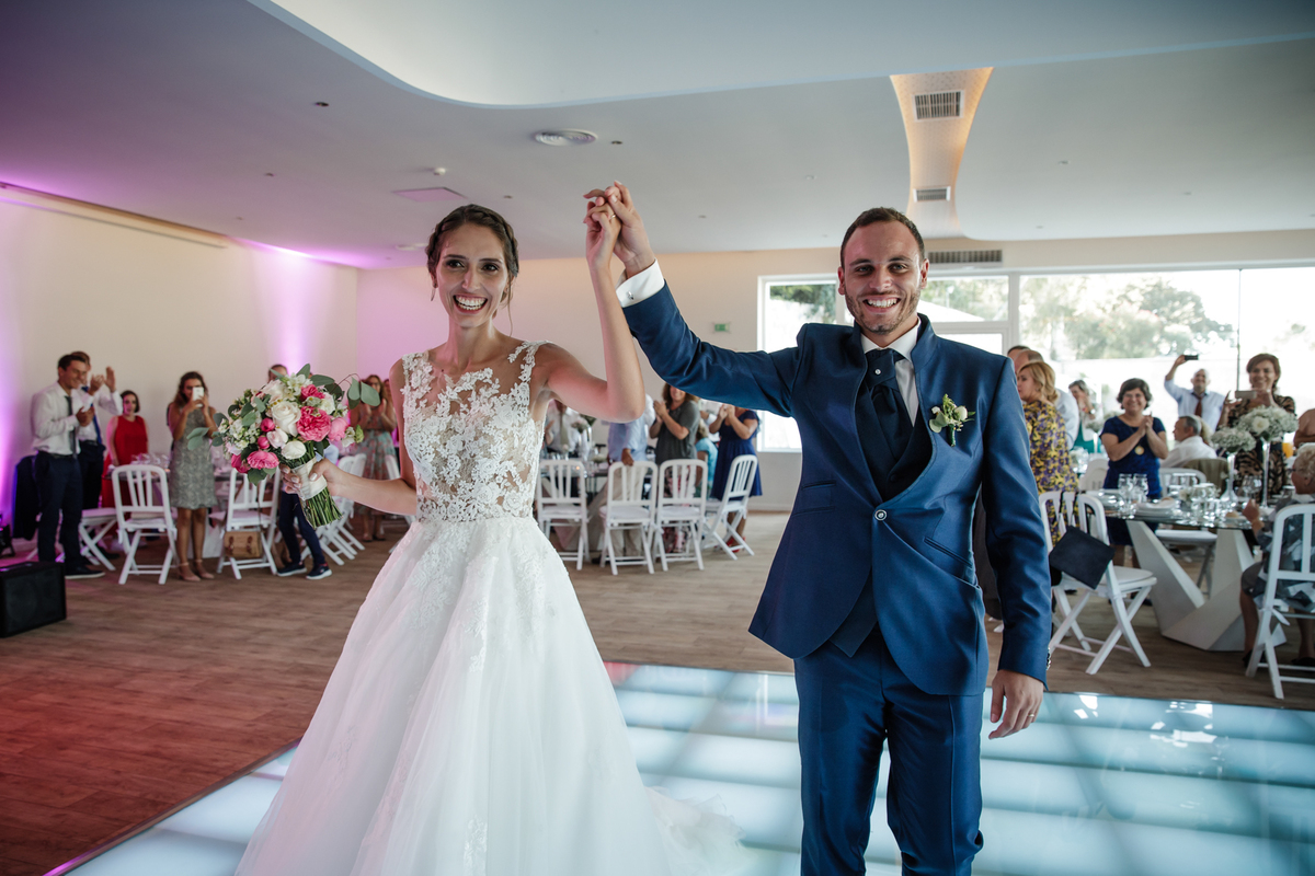 Casamento Quinta Marques da Serra Alenquer Portugal Noiva Cabelo penteado Ines Salsinha maquilhagem rita amorim vestido pronovias noivos festa