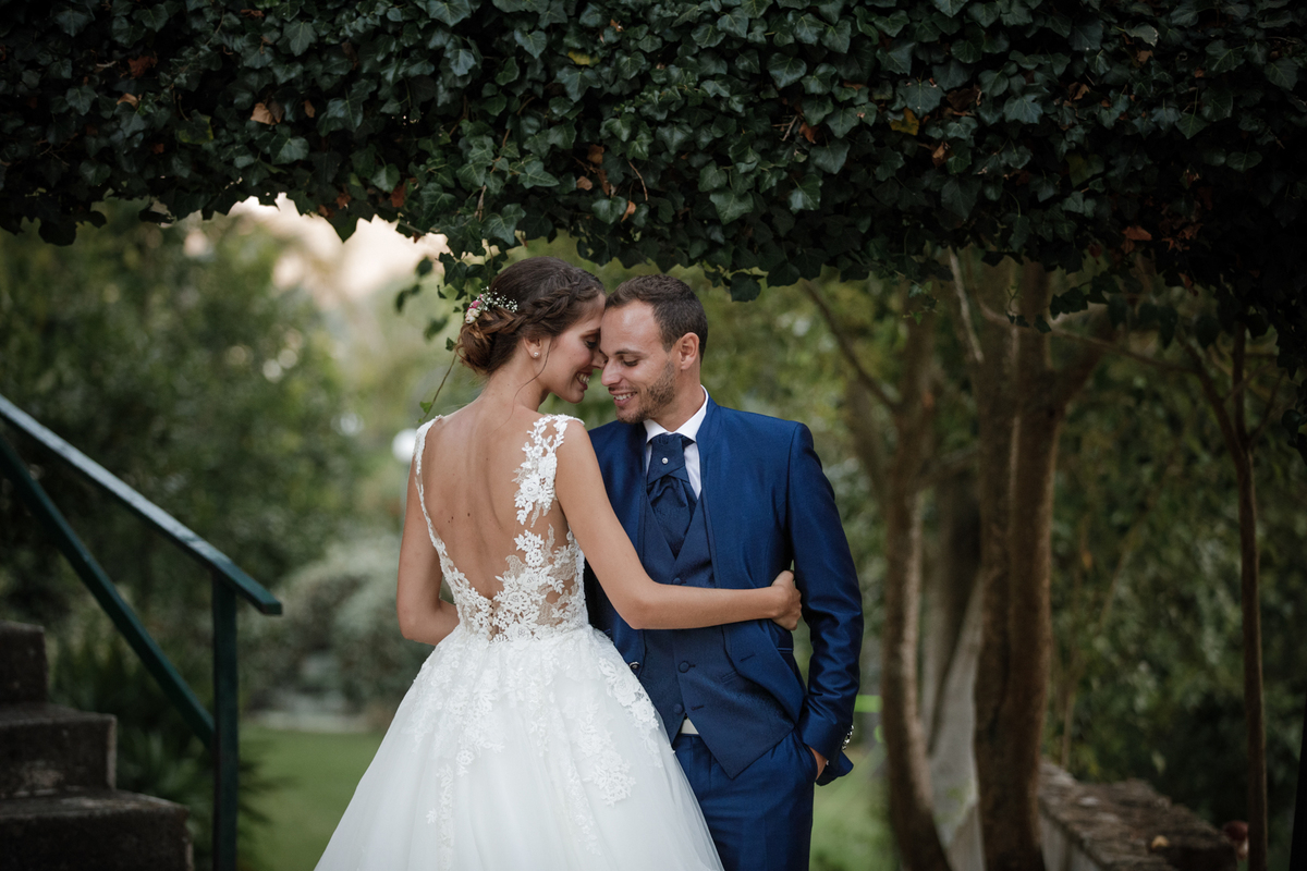 Casamento Quinta Marques da Serra Alenquer Portugal Noiva Cabelo penteado Ines Salsinha maquilhagem rita amorim vestido pronovias sessao noivos