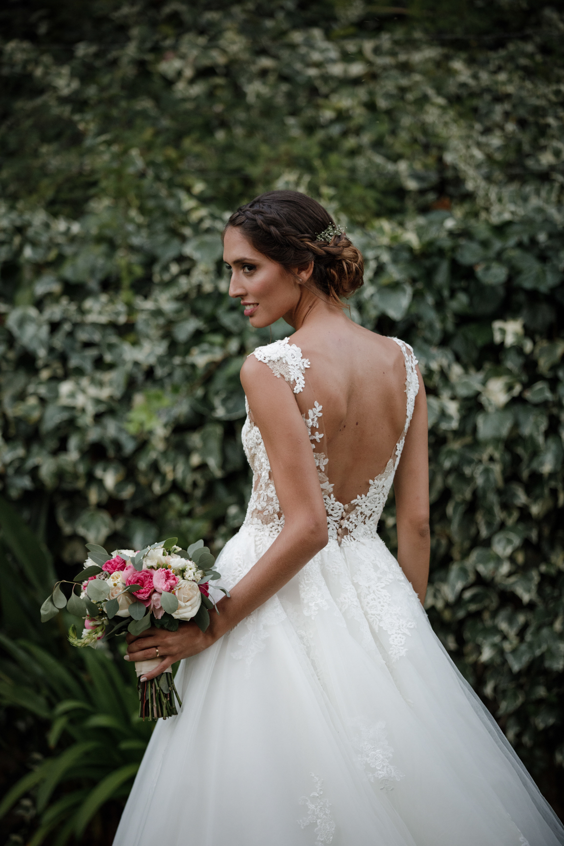 Casamento Quinta Marques da Serra Alenquer Portugal Noiva Cabelo penteado Ines Salsinha maquilhagem rita amorim vestido pronovias sessao noivos