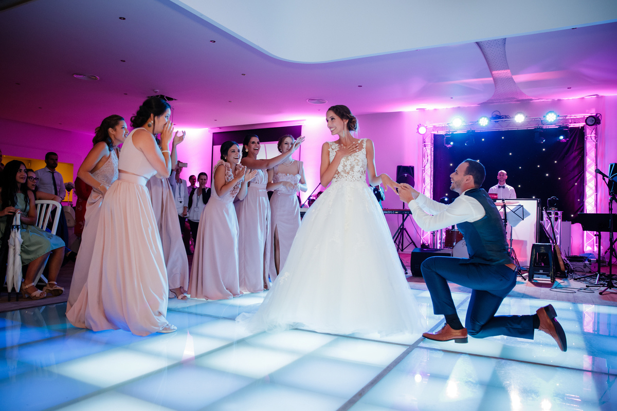 Casamento Quinta Marques da Serra Alenquer Portugal Noiva Cabelo penteado Ines Salsinha maquilhagem rita amorim vestido pronovias noivos festa dança noivos