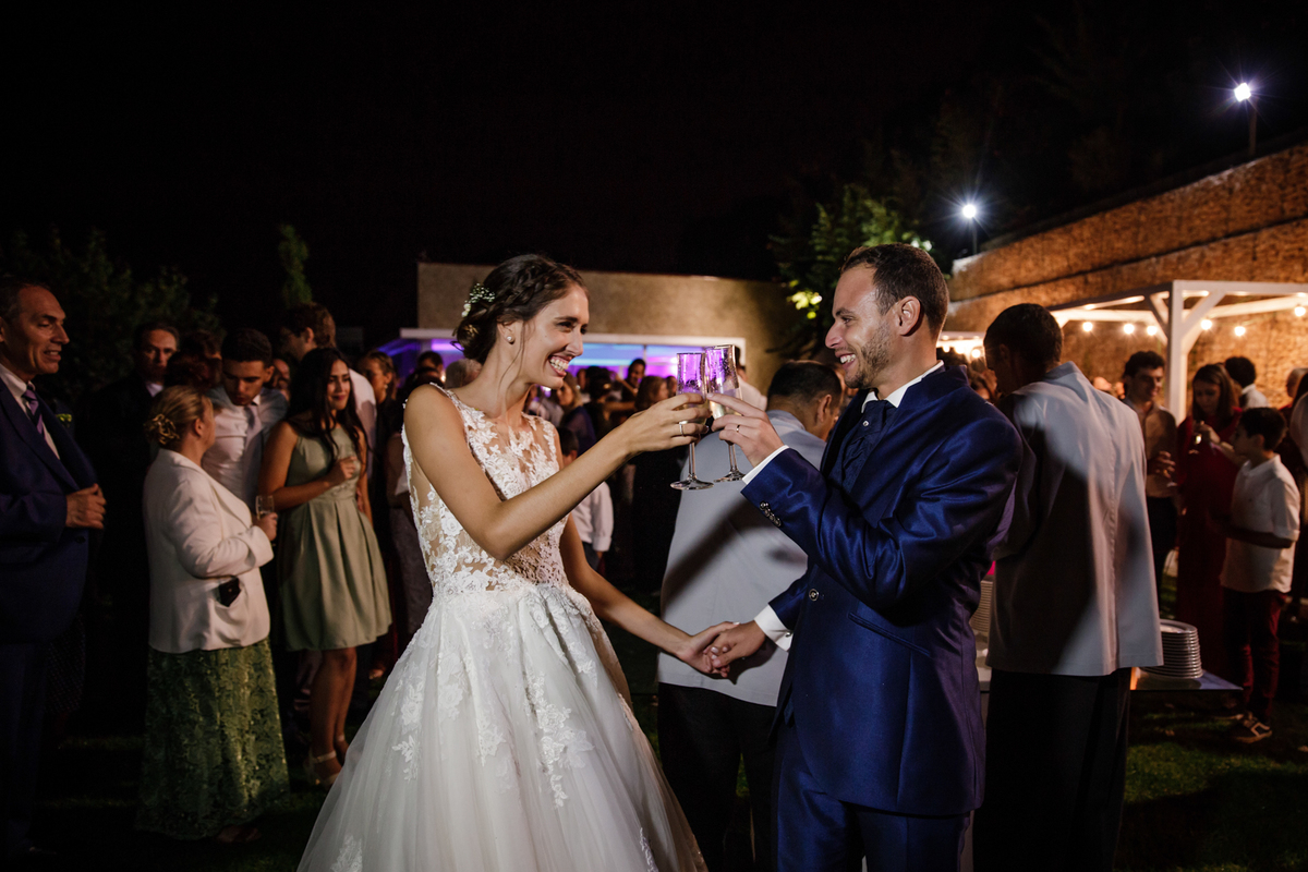 Casamento Quinta Marques da Serra Alenquer Portugal Noiva Cabelo penteado Ines Salsinha maquilhagem rita amorim vestido pronovias noivos festa corte do bolo brinde