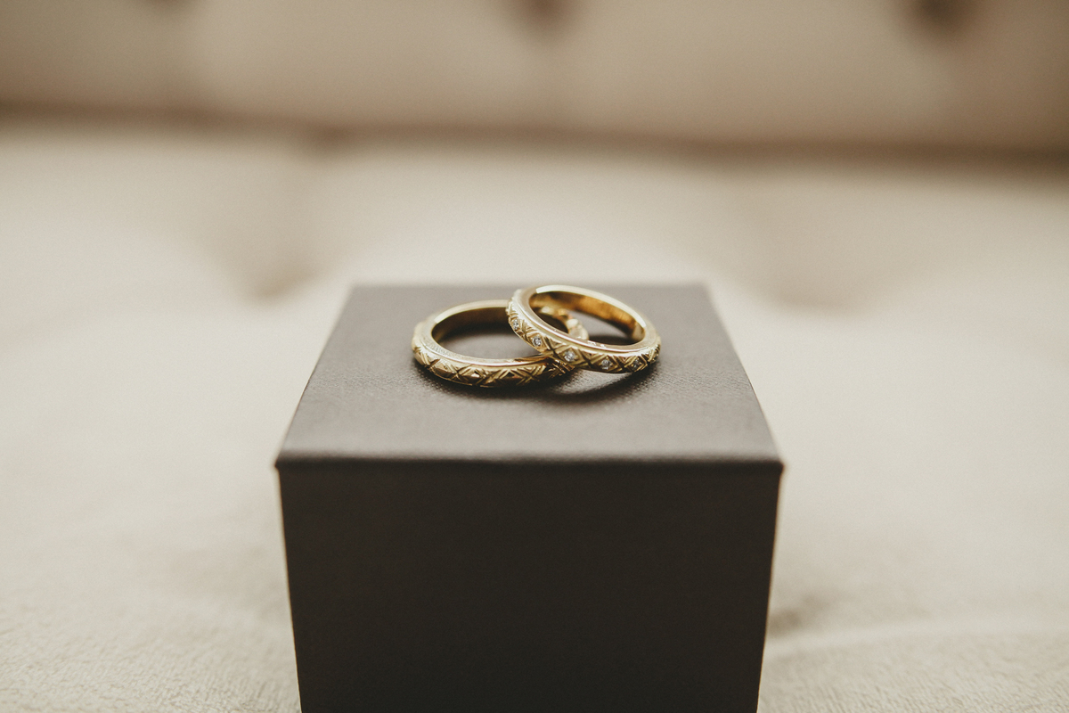 Casamento Patio da Gale Terreiro do Paço alianças