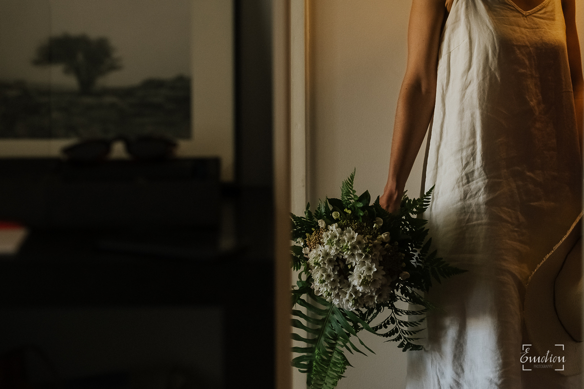 Fotógrafo de casamentos em Coimbra, Leiria, Aveiro.
Fotografia documental de casamento. Fotografia com emoção, paixão e sem poses. Imagens verdadeiras e cheias de amor.
Fotografamos em todo o país. Sessão Solteiros em Coimbra.