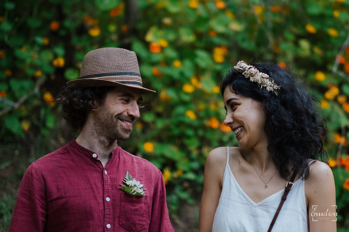 Fotógrafo de casamentos em Coimbra, Leiria, Aveiro.
Fotografia documental de casamento. Fotografia com emoção, paixão e sem poses. Imagens verdadeiras e cheias de amor.
Fotografamos em todo o país. Sessão Solteiros em Coimbra.