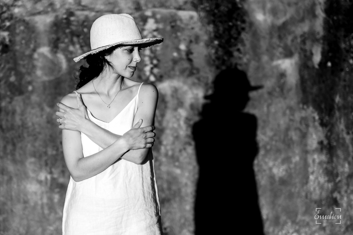 Fotógrafo de casamentos em Coimbra, Leiria, Aveiro.
Fotografia documental de casamento. Fotografia com emoção, paixão e sem poses. Imagens verdadeiras e cheias de amor.
Fotografamos em todo o país. Sessão Solteiros em Coimbra.